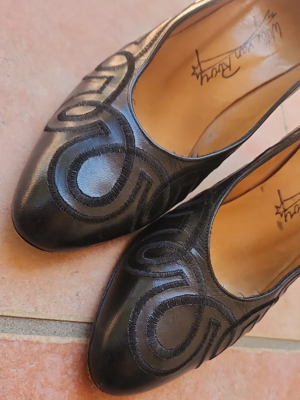 RARE✨️WILLY VAN ROOY Vintage Black Pumps